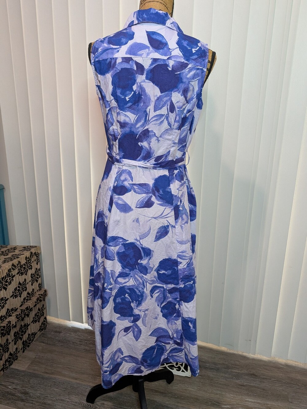 Calvin Klein Blue Floral Cotton Sleeveless Shirtdress Dress - Picture 2 of 5
